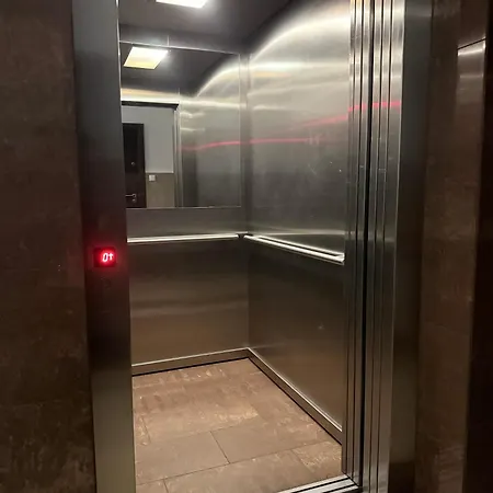 Al-dom Poleska 4d, 600 M Do Plazy W Spokojnej Okolicy Apartman