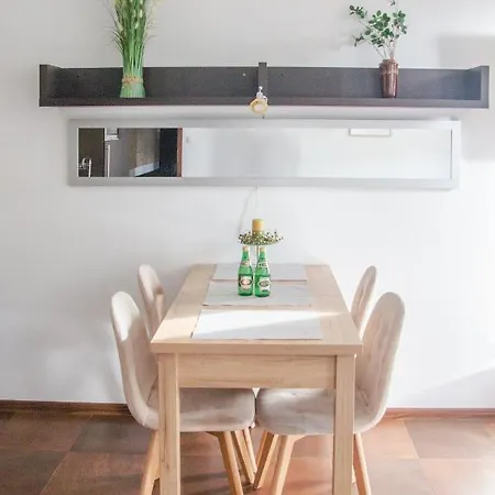 Al-dom Poleska 4d, 600 M Do Plazy W Spokojnej Okolicy Διαμέρισμα Kołobrzeg