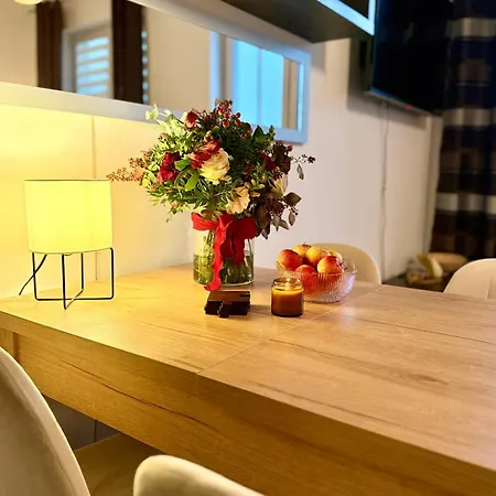 Διαμέρισμα Al-dom Poleska 4d, 600 M Do Plazy W Spokojnej Okolicy *