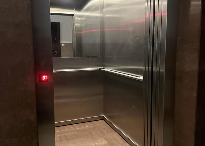 Al-dom Poleska 4d, 600 M Do Plazy W Spokojnej Okolicy Apartment